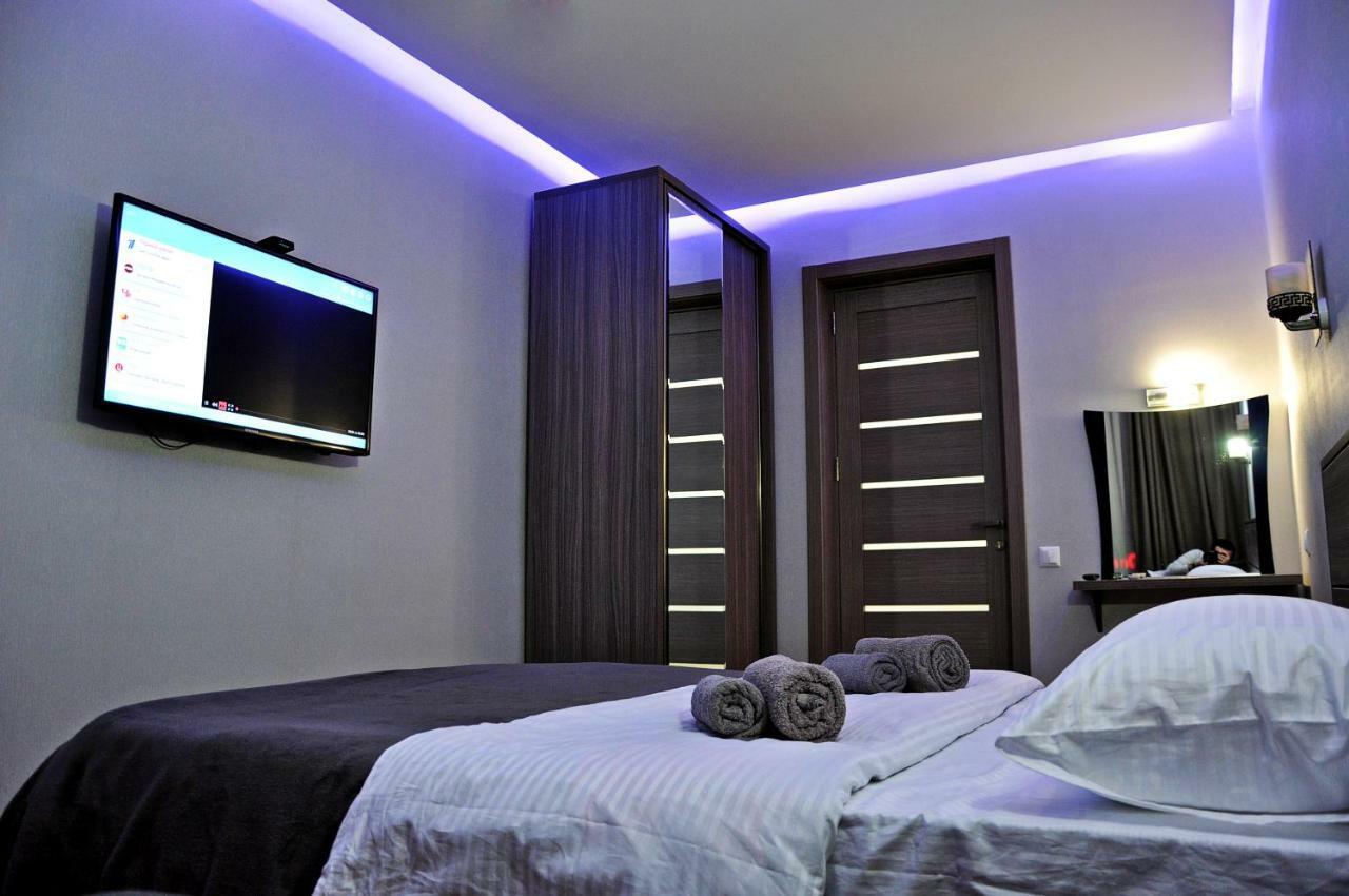 Luxury 4-Bedroom Apartment In The Center Tbilisi Exterior photo